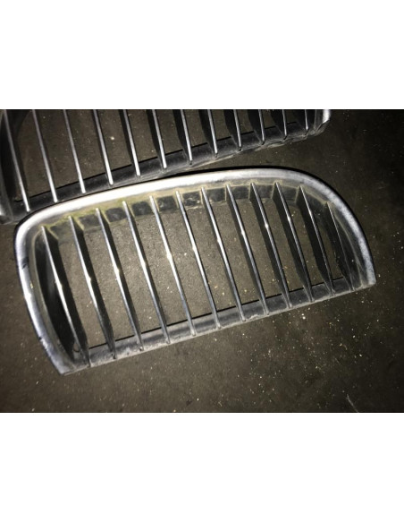 Grille de calandre droite BMW SERIE 3 (E90) PHASE 1 
