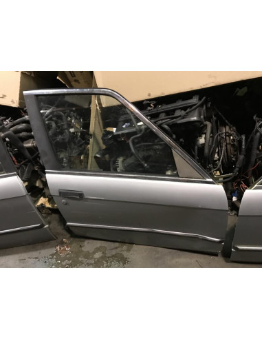 Vitre avant droit BMW SERIE 3 E30 Essence