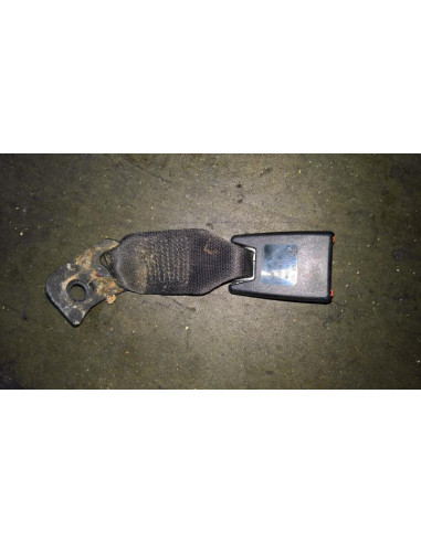 Attache ceinture arriere gauche BMW SERIE 1 E87 PHASE 1 