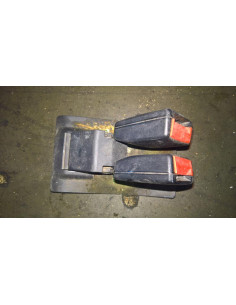 Attache ceinture arriere centrale MINI  