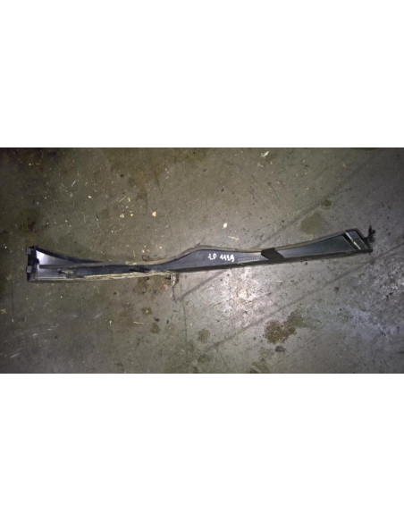 Enjoliveur de phare gauche BMW SERIE 3 (E46) 