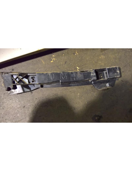 Bas de caisse droit BMW SERIE 1 (F20) 