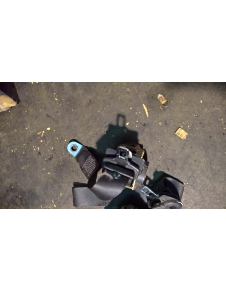 Ceinture arriere gauche MINI MINI 1 R50/R53 PHASE 1 Essence