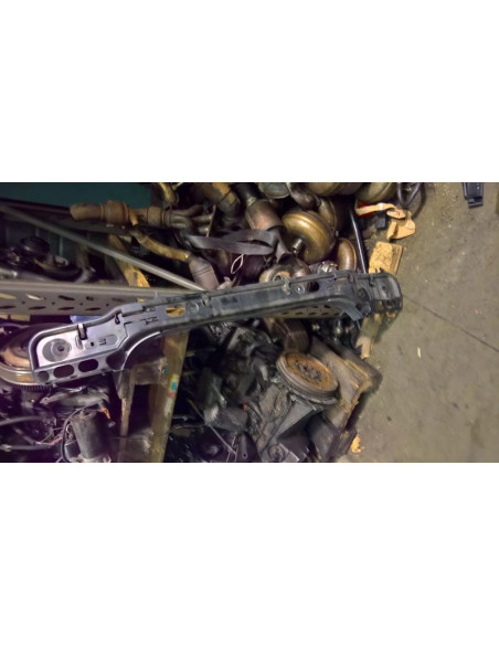 Support de pare chocs arriere BMW SERIE 5 (E60) PHASE 1 