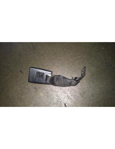 Attache ceinture arriere gauche BMW SERIE 1 E87 PHASE 1 