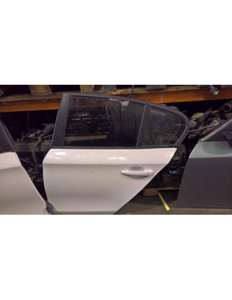 Vitre arriere gauche BMW SERIE 1 E87 PHASE 1 