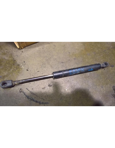 Verin de capot BMW X3 E83 PHASE 2 