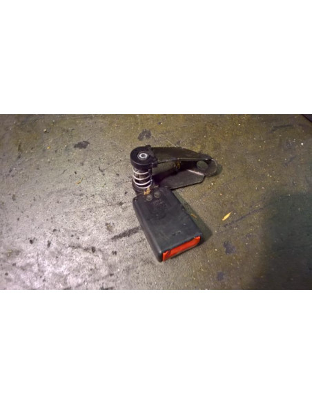 Attache ceinture arriere droit BMW X3 (E83) PHASE 1 