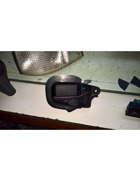 Poignee interieur avant droit BMW SERIE 3 (E36) 