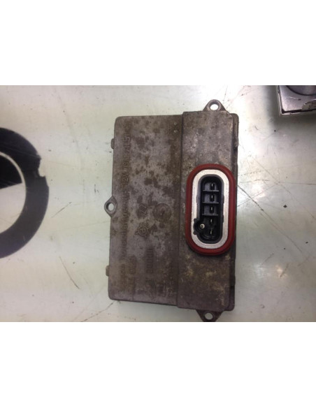 Boitier xenon BMW X5 E53 