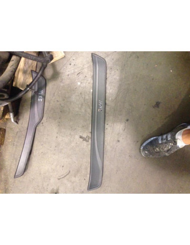 Baguette de porte avant droite BMW SERIE 3 (E90) PHASE 1 