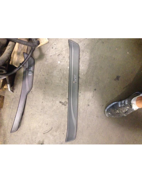 Baguette de porte avant droite BMW SERIE 3 (E90) PHASE 1 