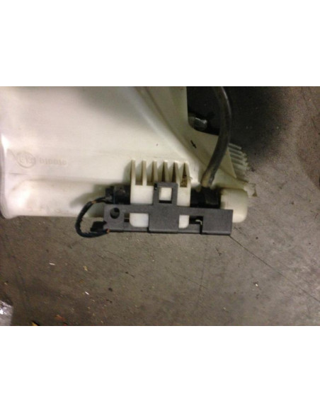 Pompe lave glace avant BMW SERIE 3 E46 COMPACT PHASE 1 