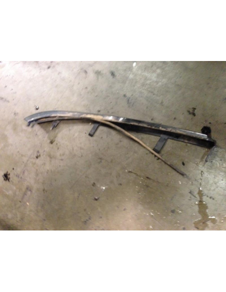 Enjoliveur de phare gauche BMW SERIE 3 (E46) 