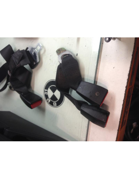 Attache ceinture arriere droit BMW SERIE 3 (E46) 