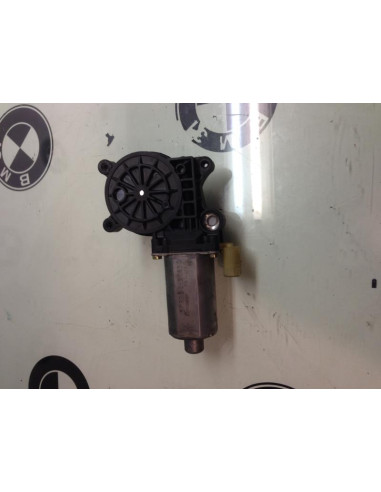 Moteur leve vitre avant droit BMW  