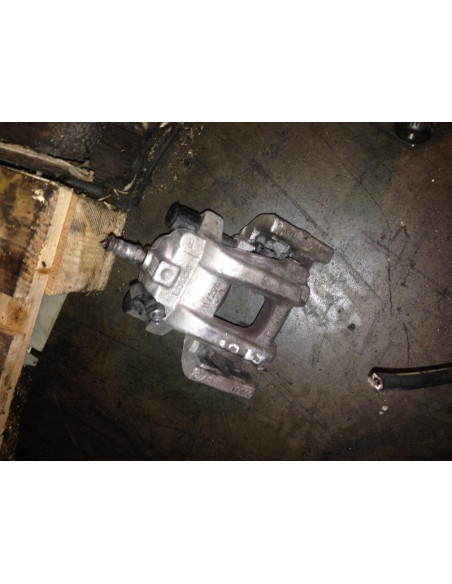 Etrier arriere droit (freinage) BMW SERIE 1 (F20) 