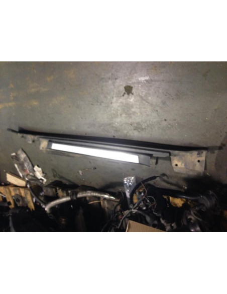 Bas de caisse gauche MINI  