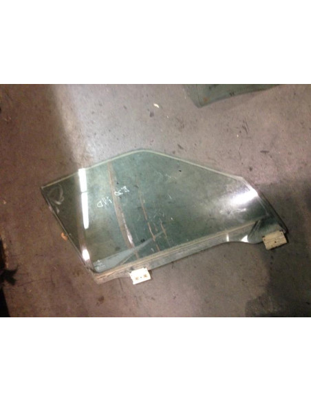 Vitre avant droit BMW SERIE 3 E30 