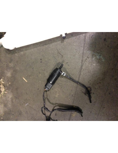 Pompe lave glace avant BMW SERIE 1 (F20) 