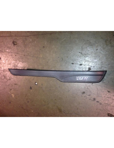 Baguette de porte arriere droite BMW SERIE 3 E90 PHASE 1 Diesel