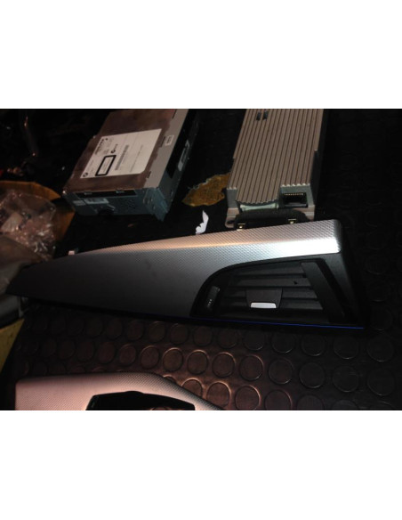 Aerateur tableau de bord BMW SERIE 1 F21 PHASE 1 Diesel