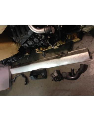 Bas de caisse gauche BMW SERIE 3 E46 PHASE 1 Essence