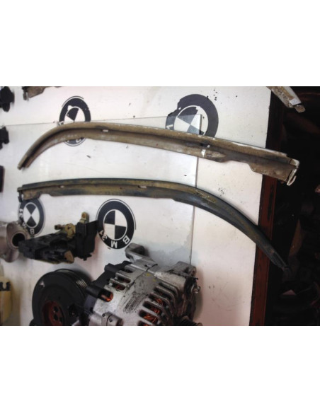 Enjoliveur de phare droit BMW  