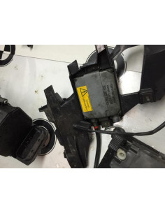 Support de phare gauche (tôle) BMW  