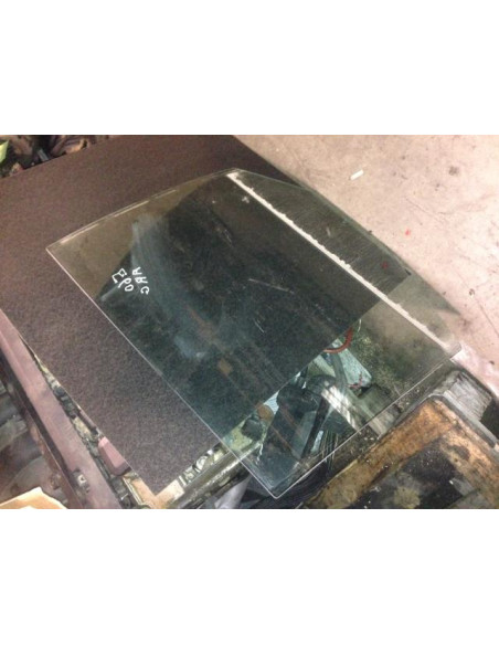 Vitre arriere gauche BMW  