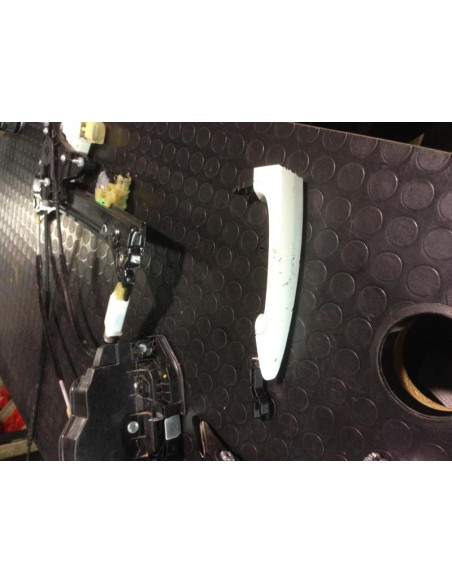 Poignee porte avant gauche BMW  