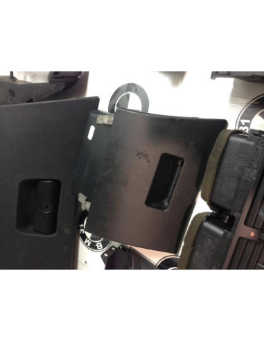 Boite a gants BMW SERIE 3 E46 PHASE 1 Essence