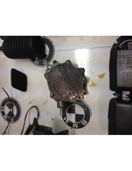 Pompe à vide BMW SERIE 3 E46 PHASE 1 Essence