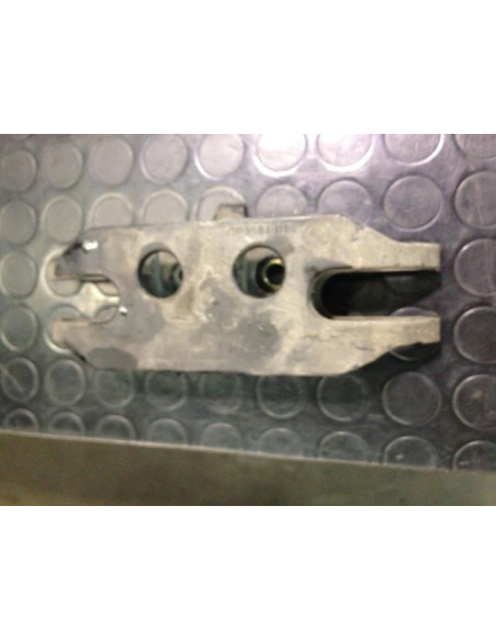 Support de pare chocs arriere BMW SERIE 5 E34 Diesel