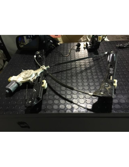 Leve vitre electrique avant droit BMW SERIE 1 E87 PHASE 1 