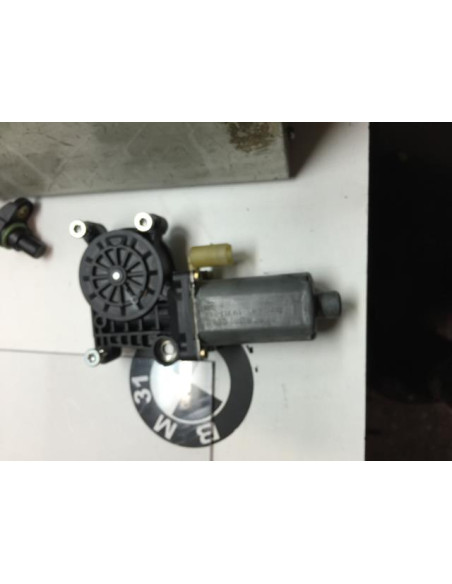 Moteur leve vitre arriere gauche BMW SERIE 3 E46 PHASE 1 Essence