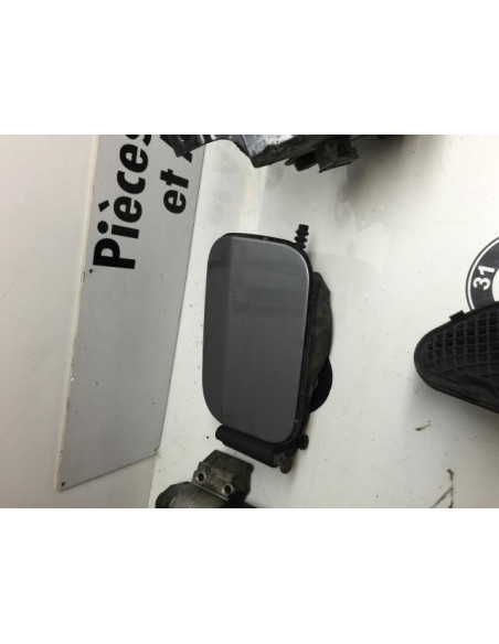 Trappe d'essence BMW  