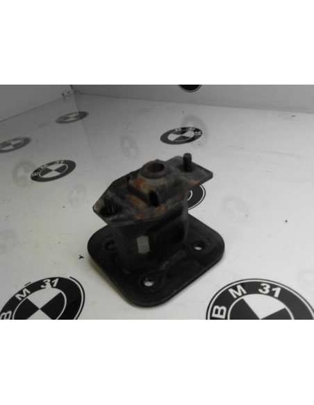 Support de pare chocs arriere BMW  
