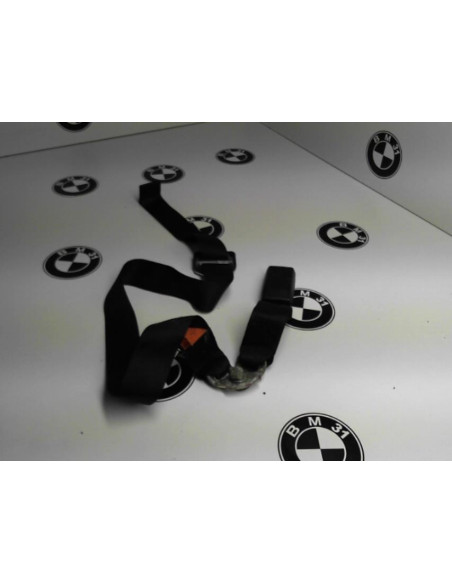 Attache ceinture arriere centrale BMW SERIE 3 E30 Diesel