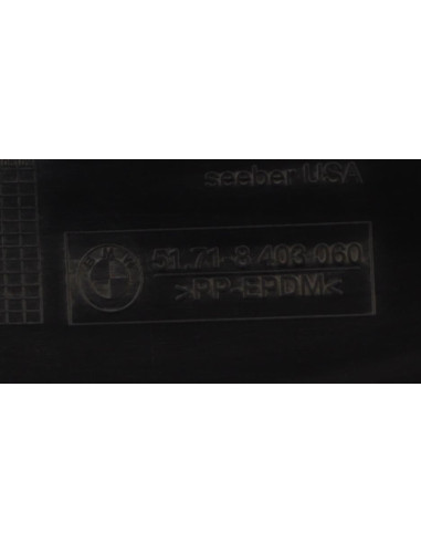 Pare boue arriere droit BMW X5 E53 Diesel