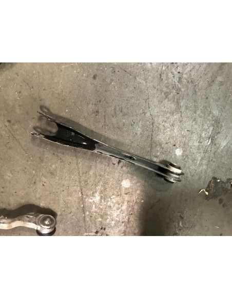 Bras de suspension arriere droit BMW SERIE 1 F21 PHASE 1 
