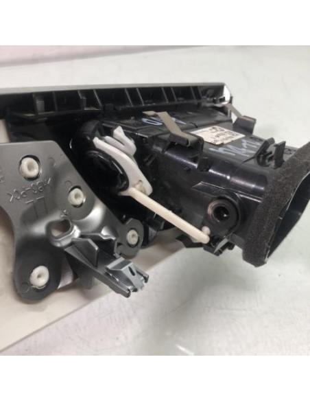Aerateur tableau de bord avant droit BMW SERIE 1 F20 PHASE 2 Diesel