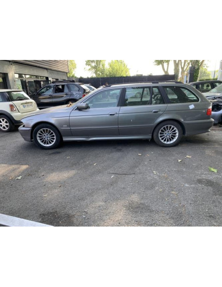 Aile avant gauche BMW SERIE 5 E39 TOURING PHASE 2 BREAK Diesel