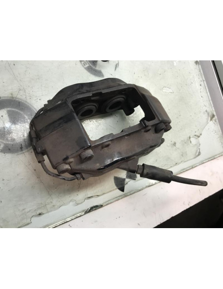 Etrier avant droit (freinage) BMW SERIE 7 E38 