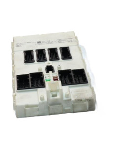 Porte fusible BMW SERIE 4 F32 COUPE PHASE 1 Diesel