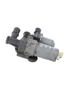 Pompe à eau BMW X3 E83 PHASE 1 Diesel