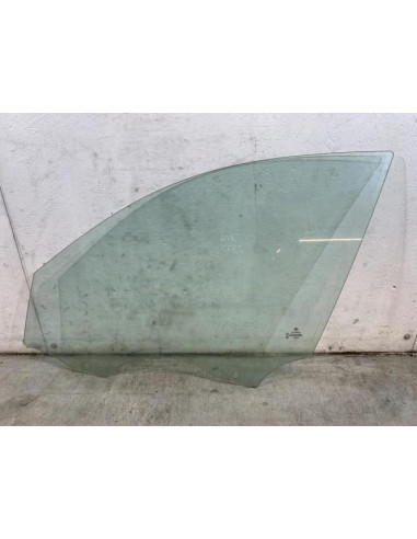 Vitre avant gauche BMW SERIE 3 E90 PHASE 2 Diesel