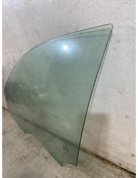 Vitre avant gauche BMW SERIE 3 E90 PHASE 2 Diesel