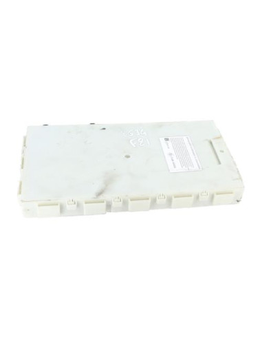 Porte fusible BMW SERIE 1 F21 PHASE 1 Diesel