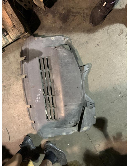 Cache sous moteur BMW SERIE 5 E39 TOURING PHASE 1 BREAK Diesel
